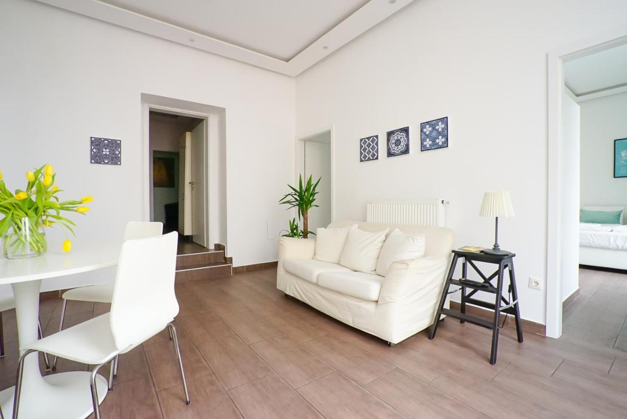 Wonderful Big Apartment Near Yppen Market เวียนนา ภายนอก รูปภาพ